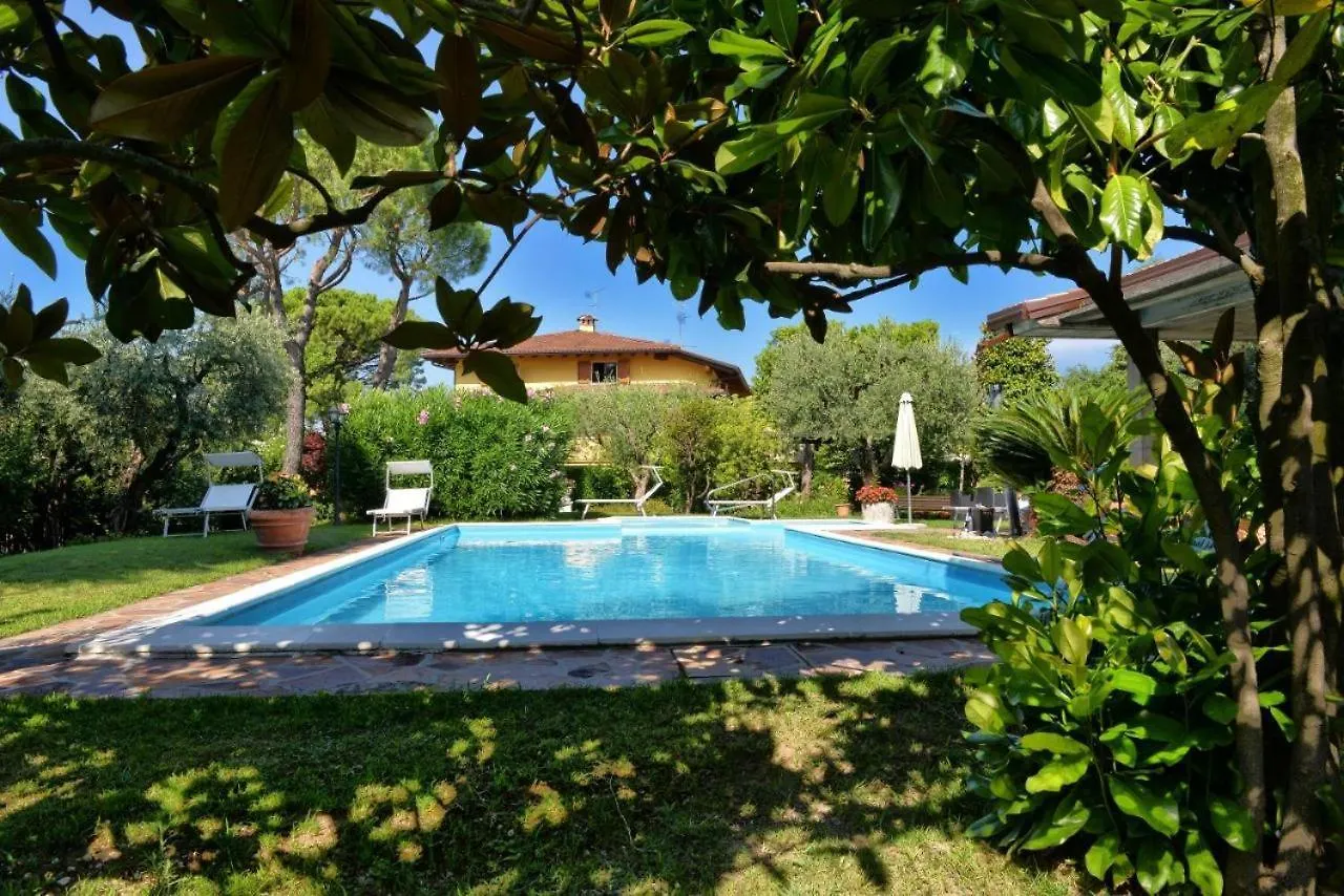 Apartment Appartamento Cesare Manerba del Garda