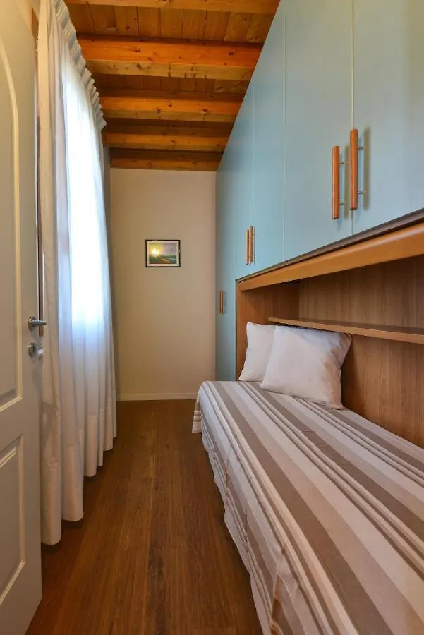 Apartament Appartamento Cesare Manerba del Garda Włochy